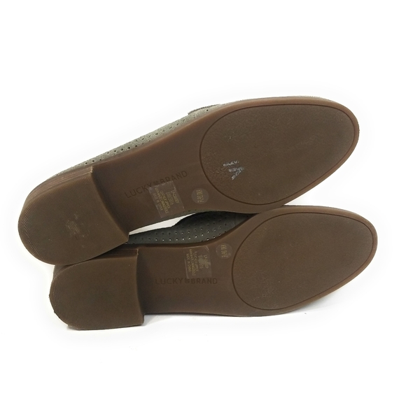 LUCKY BRAND New Taupe Perforated Loafers Size 6 - Picture 8 of 8